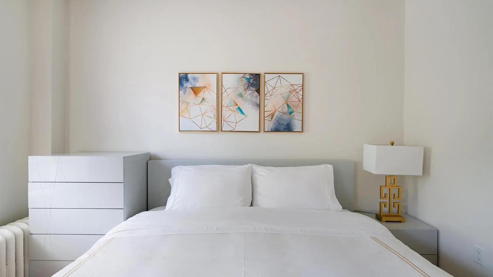 Bright And Sunny 3Br Cozy Apartment New York